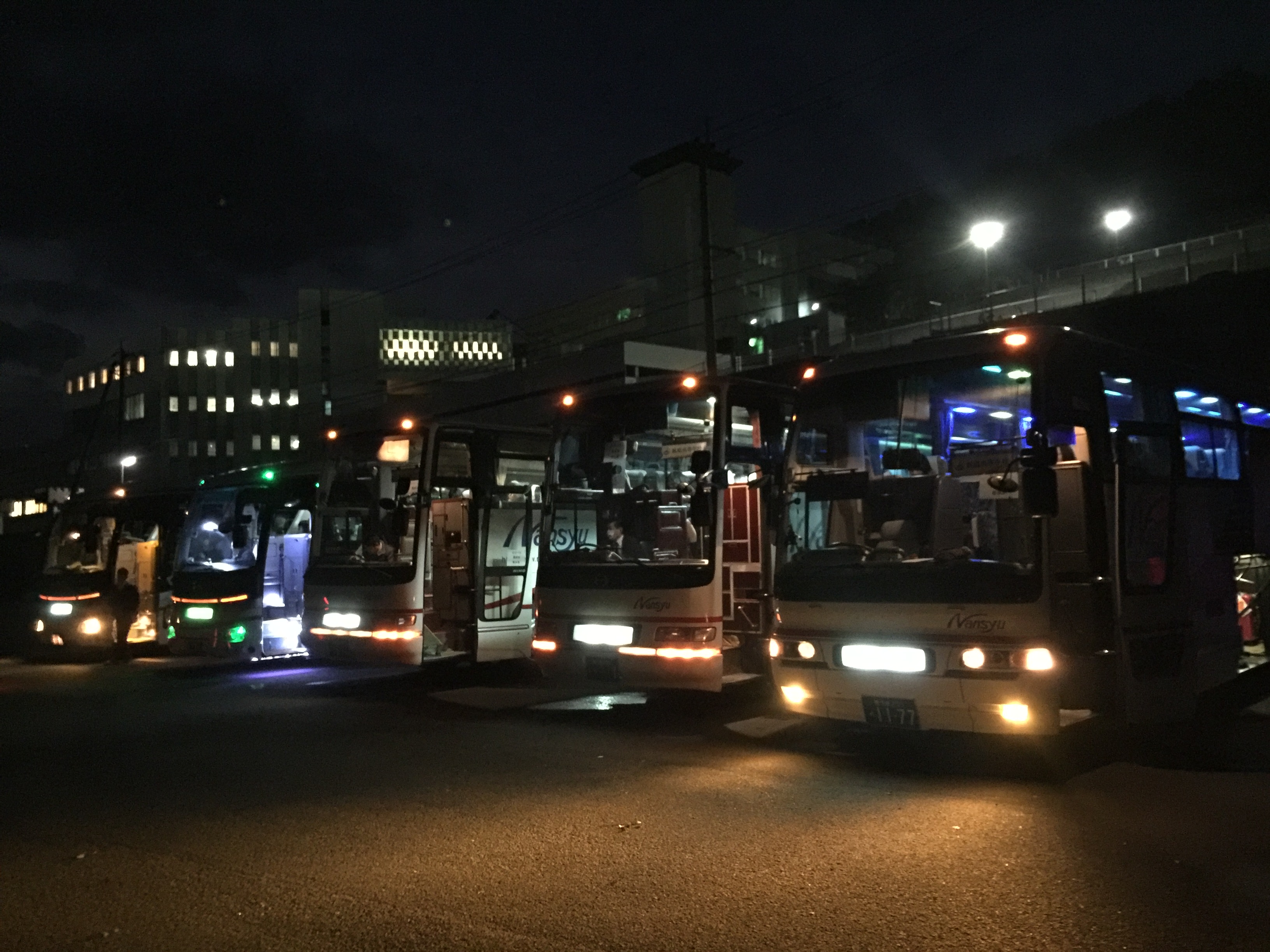 鳳凰高等学校 様が 弊社バスをご利用頂きました 九州 四国 中国 近畿 西日本の貸切バス 観光バスは 南州交通にお任せ下さい 南州交通株式会社